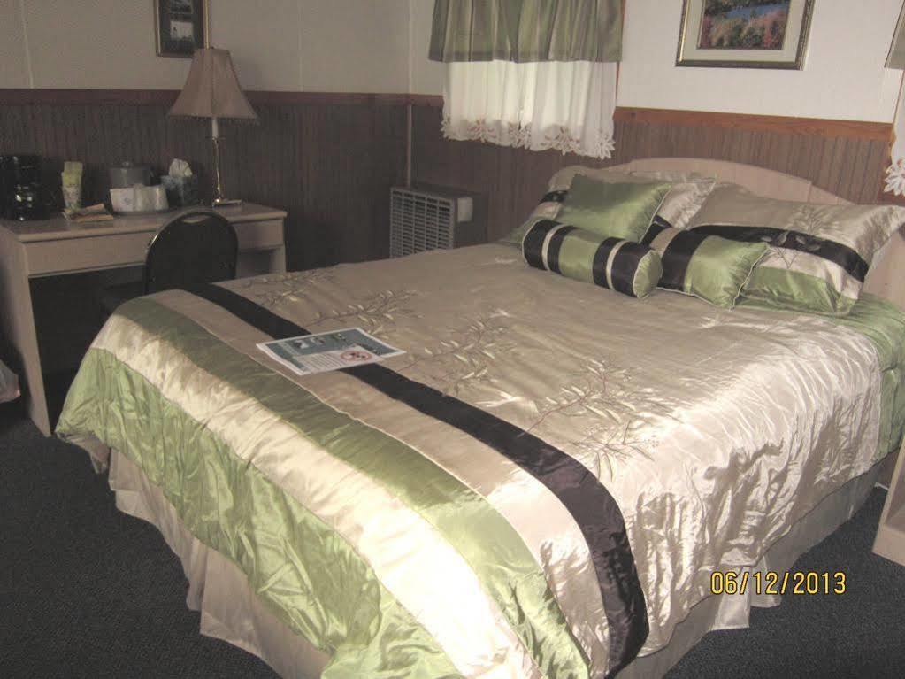 Twilite Motel Ellsworth Kültér fotó
